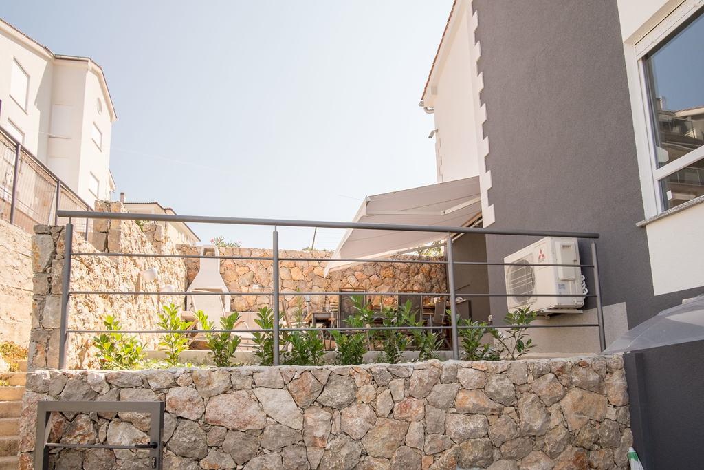 Luxury Spa Apartment Luna Njivice Quarto foto
