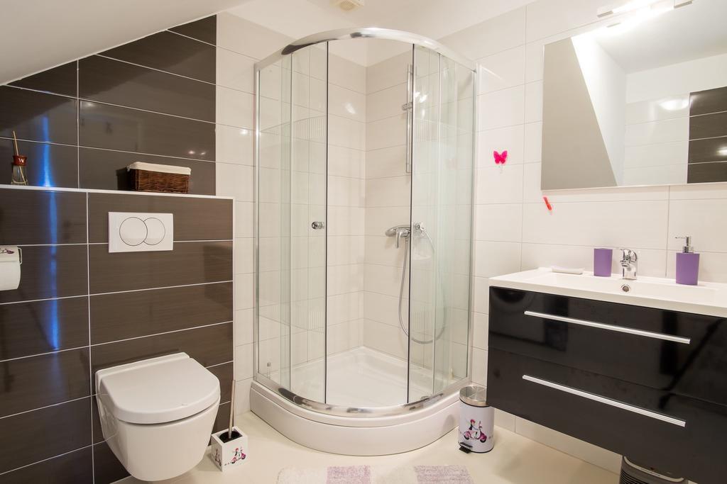 Luxury Spa Apartment Luna Njivice Quarto foto