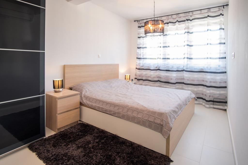 Luxury Spa Apartment Luna Njivice Quarto foto